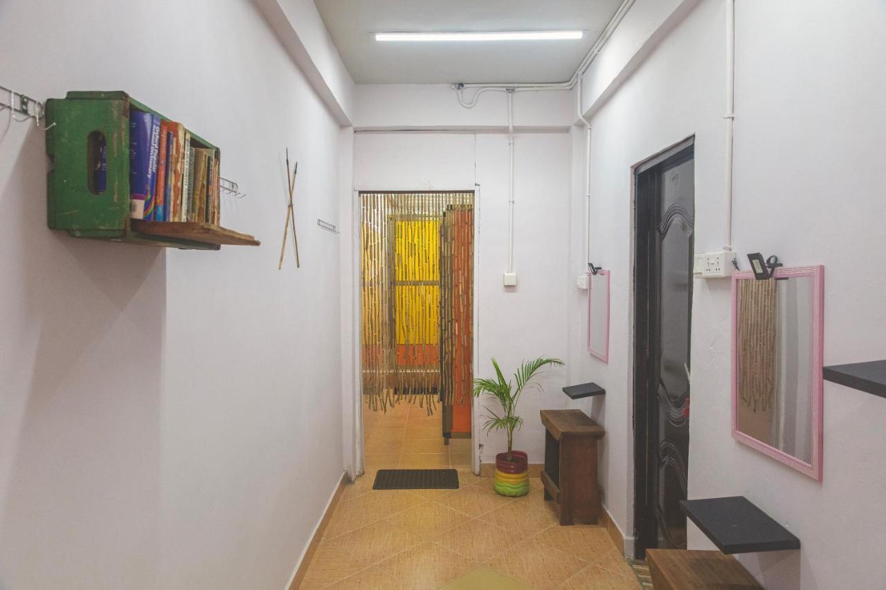 African Vibrations Hostel Osu Accra Exterior photo